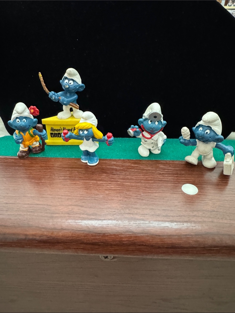 The Smurfs Blue Figure Toy Set - Assorted Characters (mlb)